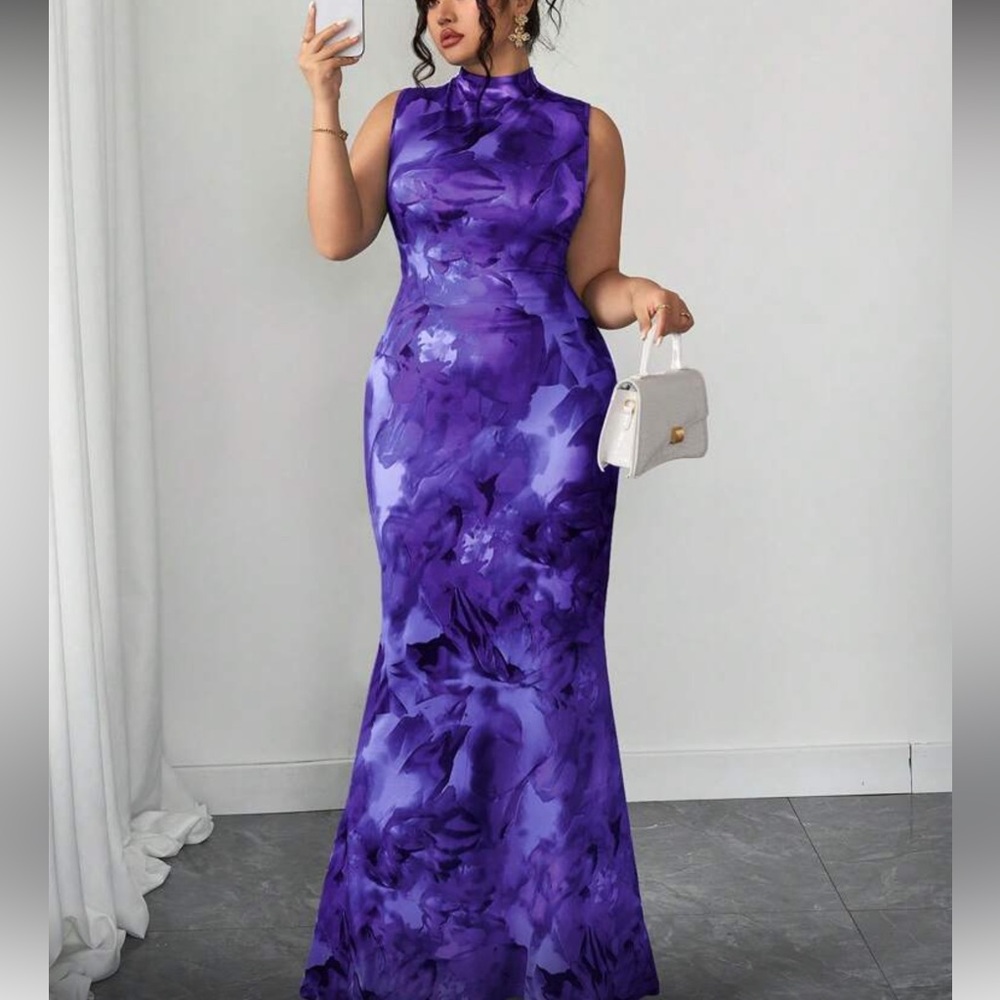 Elegant Purple Floral Maxi Dress - Picture 6 of 7